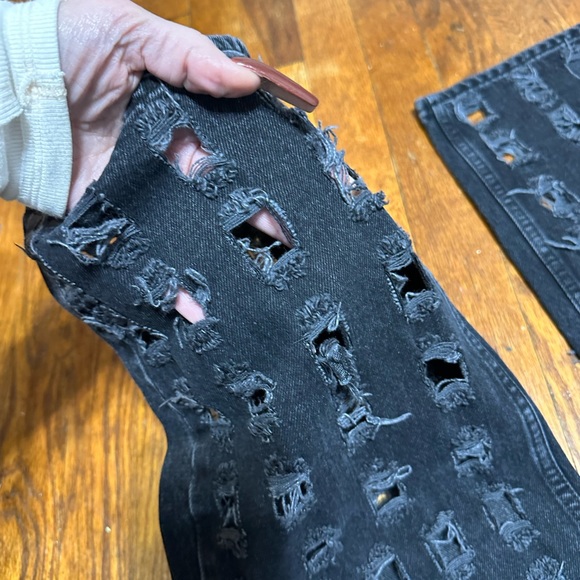 Good American 90’d Laser cut size 8/29 brand new with tags - Picture 7 of 8